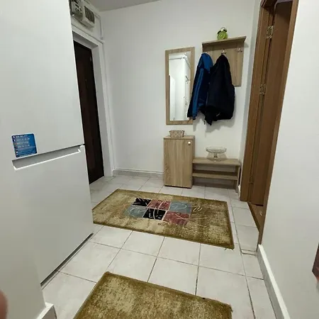 Ciresica- 10 Min De Mamaia Constanţa